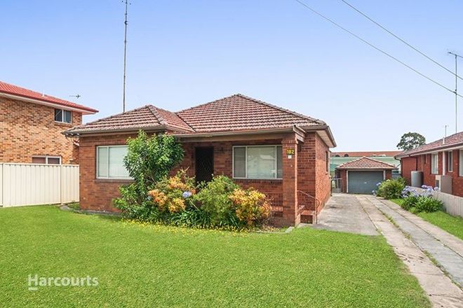 Picture of 182 Tongarra Road, ALBION PARK NSW 2527