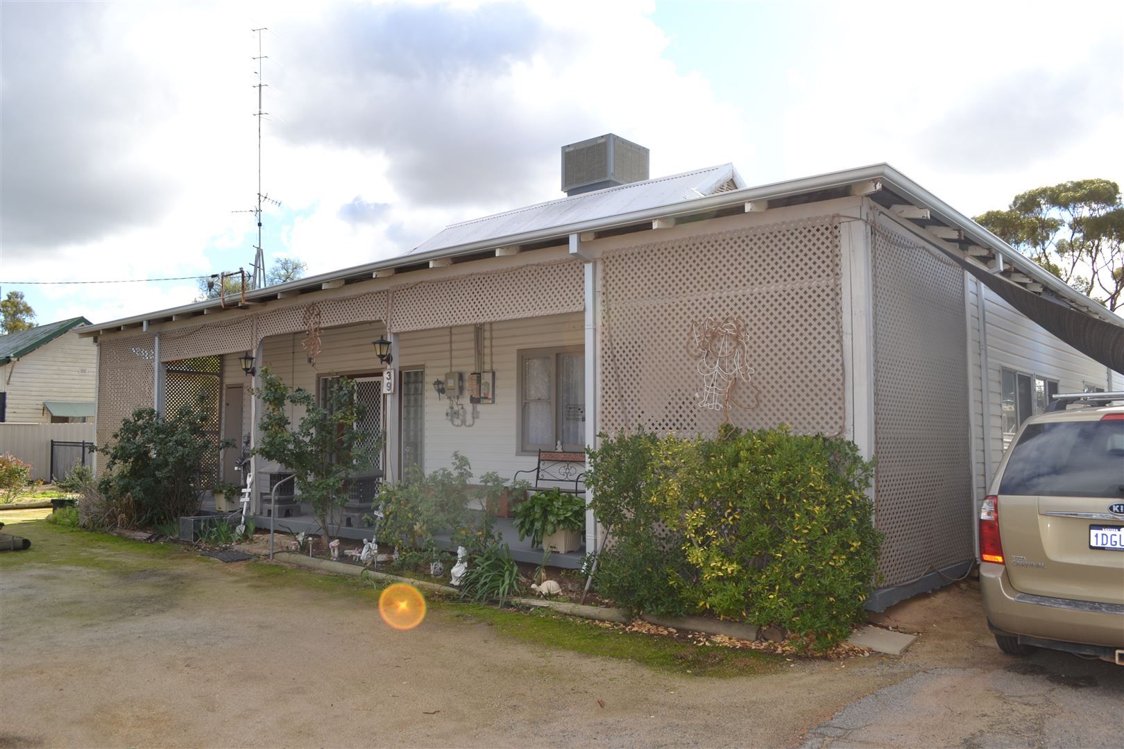 39 Leake Street, Kellerberrin WA 6410, Image 0