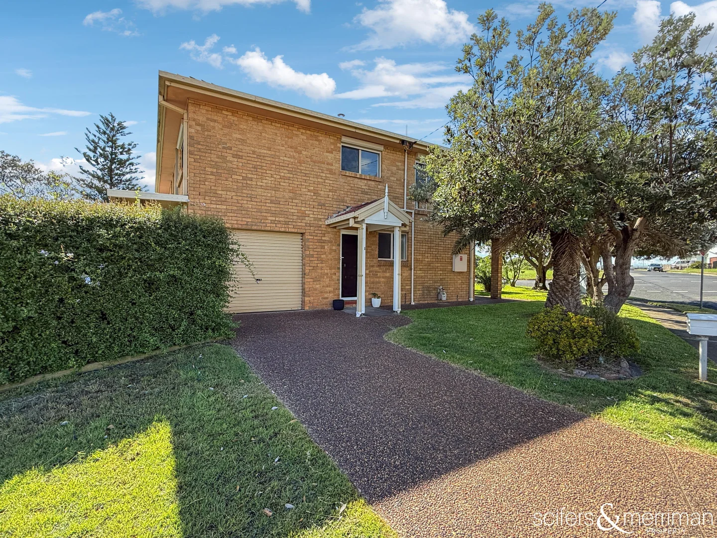 Additional image 3 of 1/10 Griffith Avenue, Stockton NSW 2295