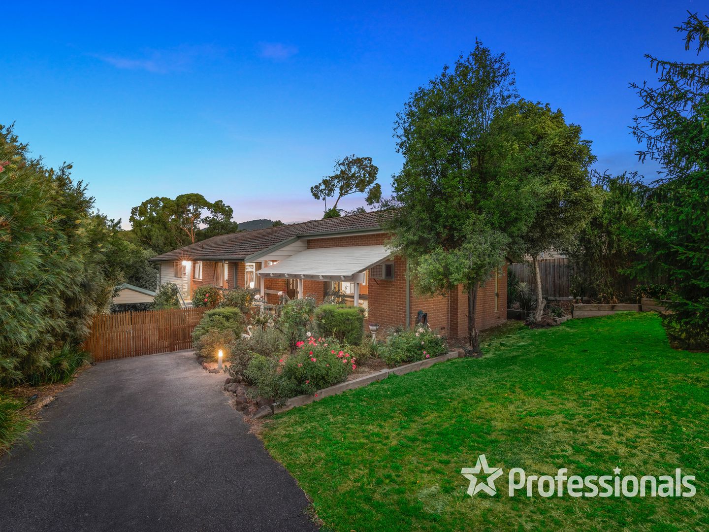 6 Acacia Avenue, Kilsyth Property History & Address Research Domain