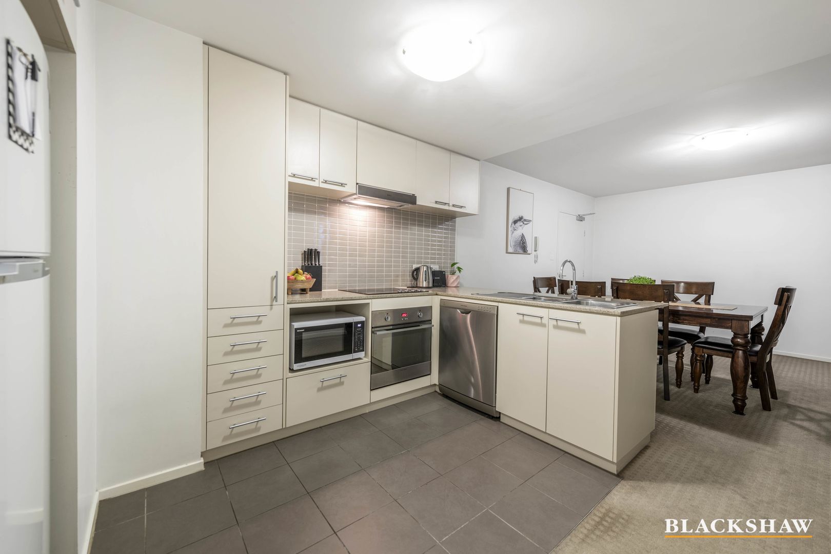 327/80 Chandler Street, Belconnen ACT 2617, Image 2