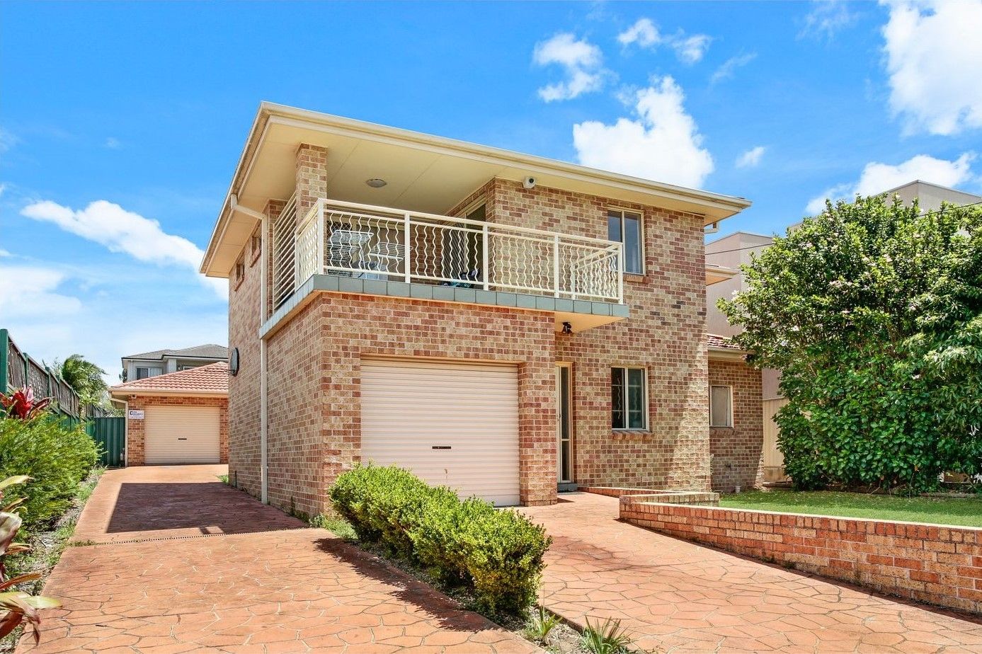 1/27 Northcote Street, Canterbury NSW 2193