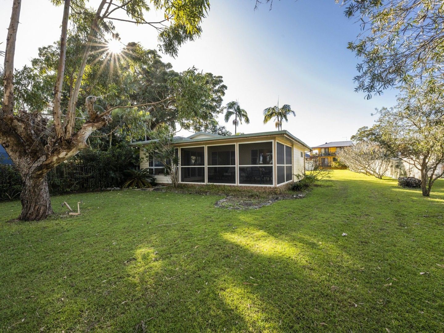 28 Marandowie Drive, Iluka NSW 2466, Image 0