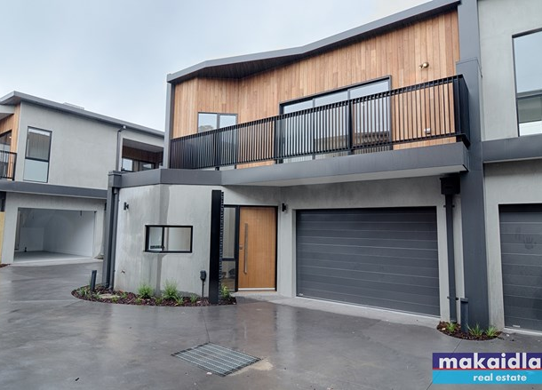 3/5 Salmon Street, Mentone VIC 3194