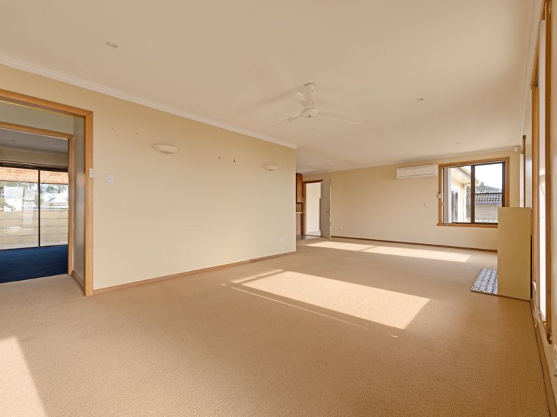 102 Esplanade, OATLANDS TAS 7120, Image 2