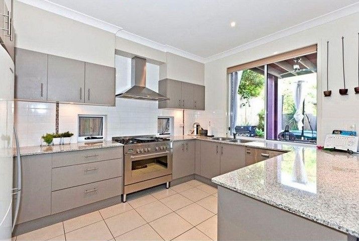 3 bedrooms Duplex in 1/659b Underwood Road ROCHEDALE SOUTH QLD, 4123