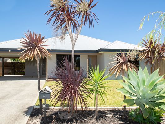 30 Crystal Bend, Dalyellup WA 6230, Image 0