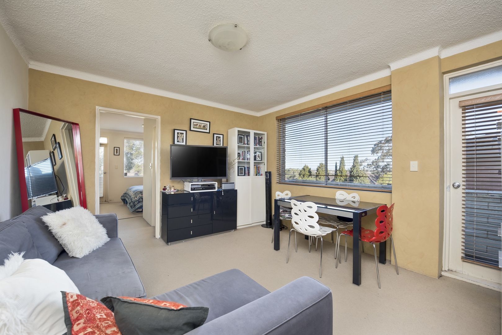 8/25 Wharf Road, Gladesville NSW 2111, Image 2