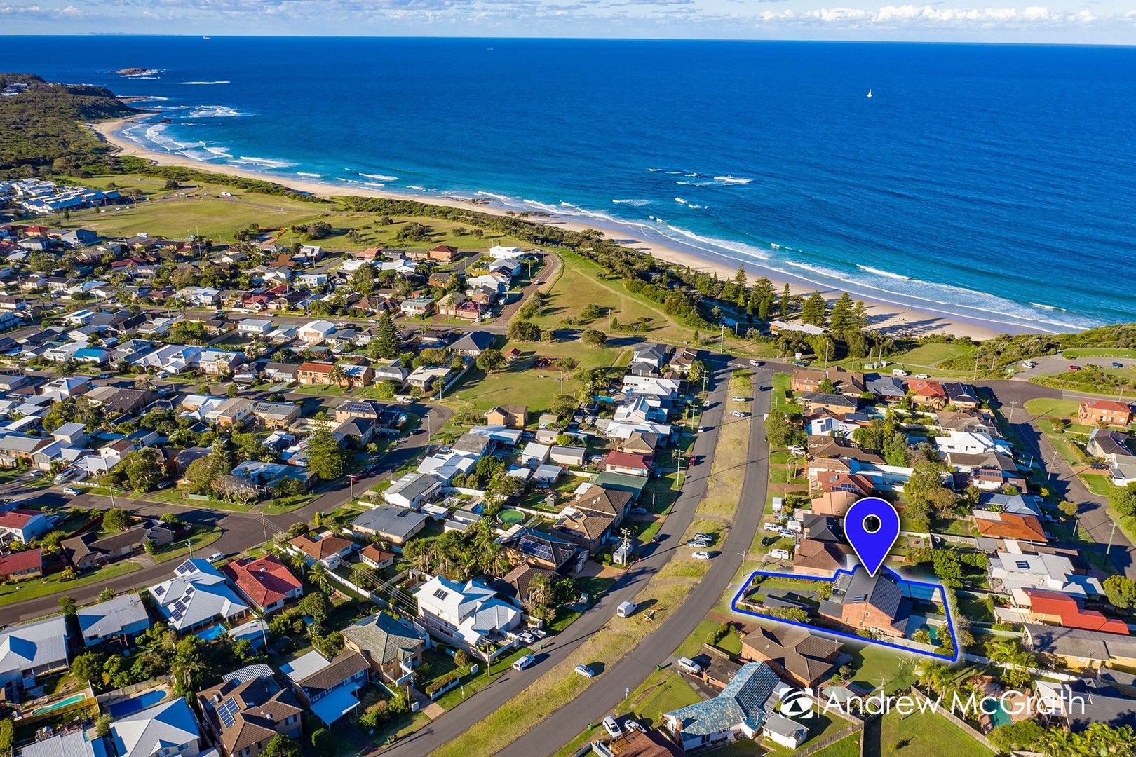 22 Park Avenue, Caves Beach NSW 2281, Image 0