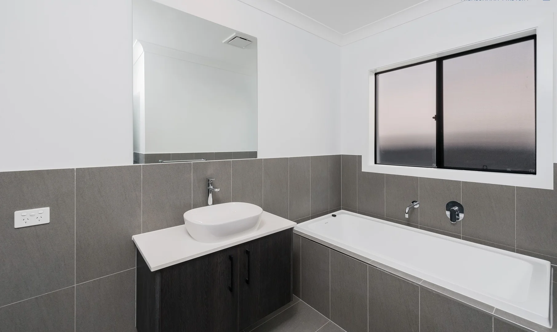 Additional image 10 of 9 Stirling Street, Bridgeman Downs QLD 4035