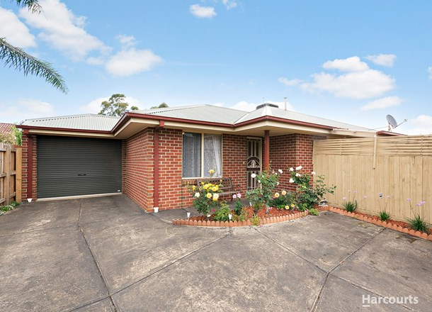 2/54 Smethurst Avenue, Pakenham VIC 3810