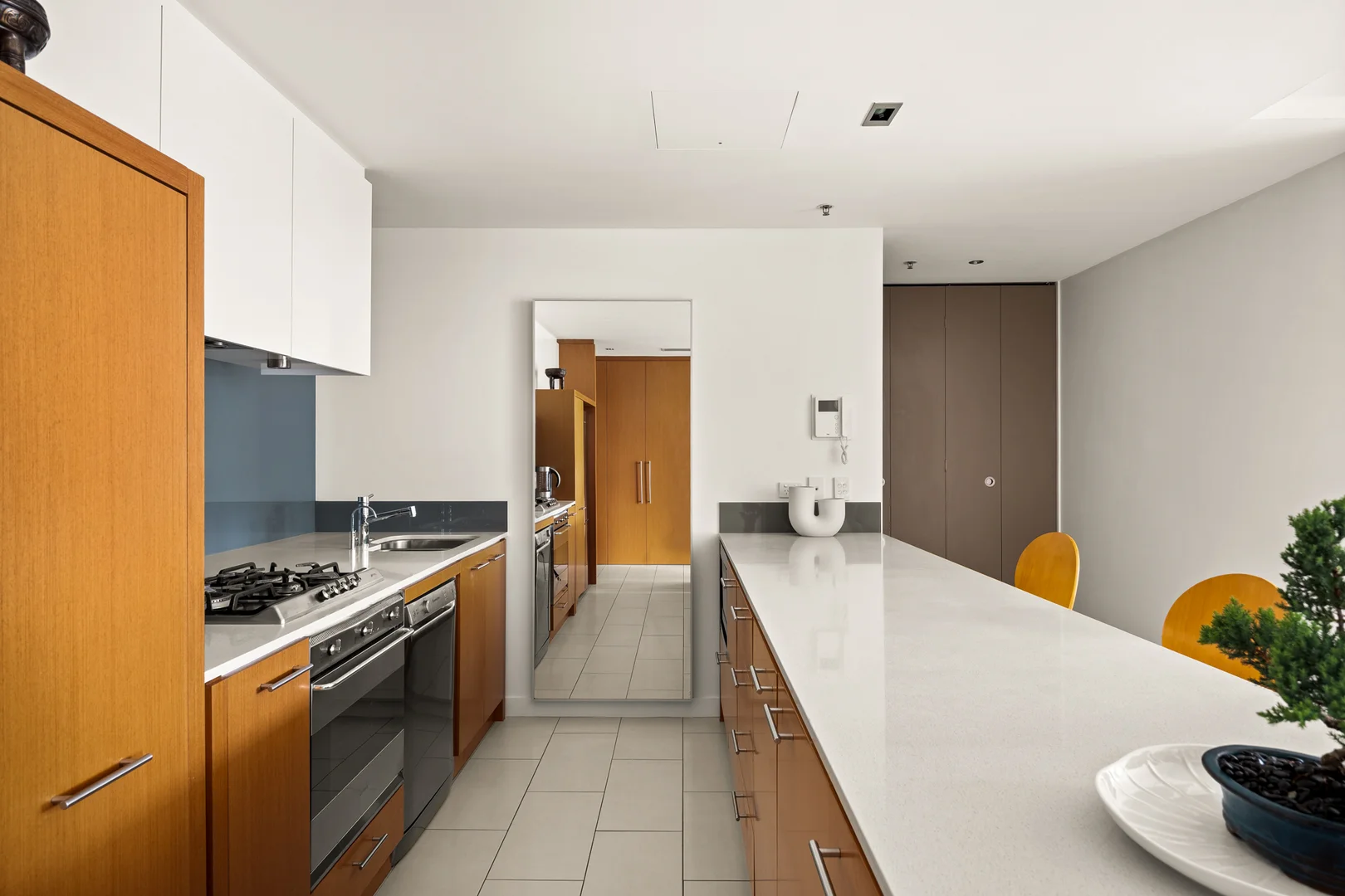 Additional image 6 of 107/37 Harbour Road, Hamilton QLD 4007