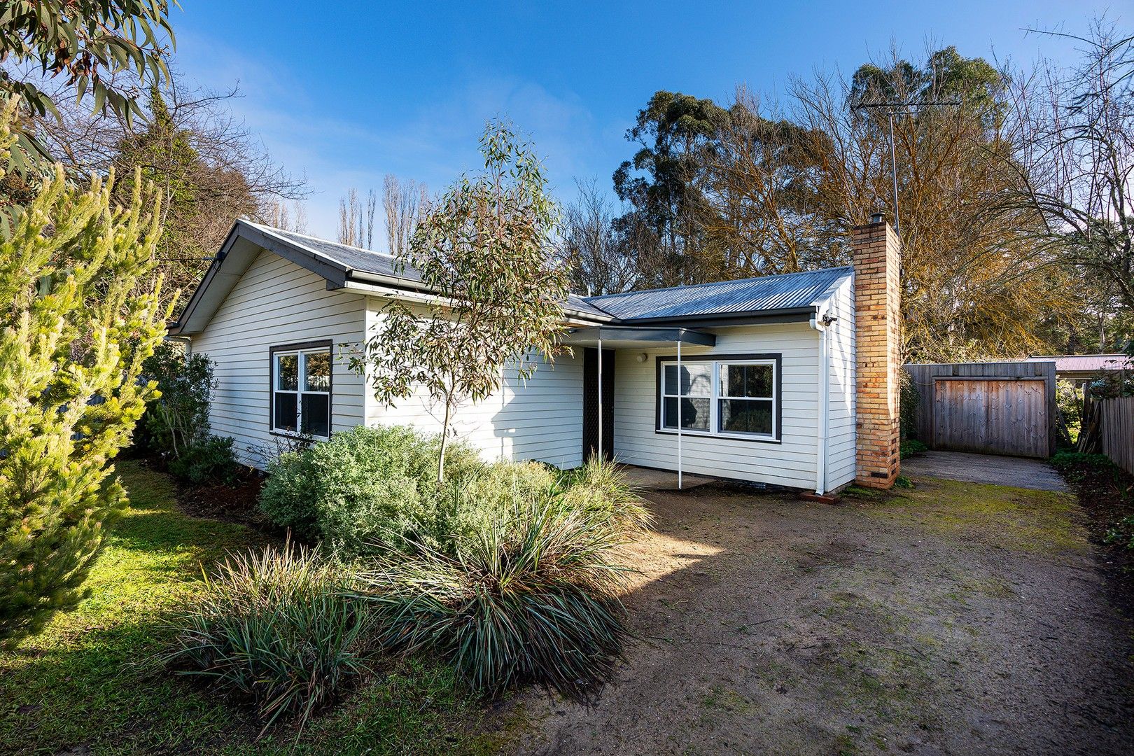 204 Main Road, Chewton VIC 3451, Image 0