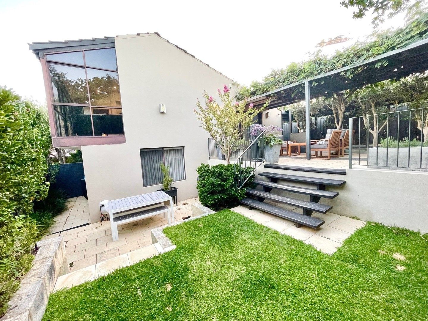 3 bedrooms Townhouse in 40 Mount Street CLAREMONT WA, 6010