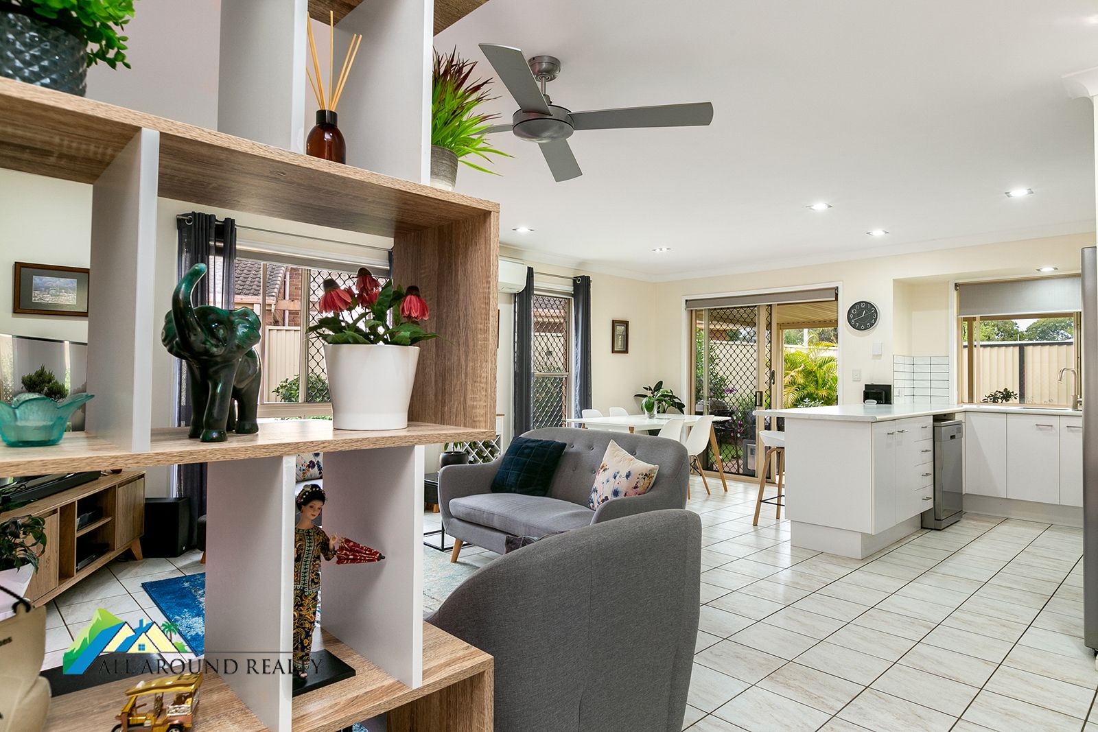 2/140 Bellmere Road, Bellmere QLD 4510, Image 2