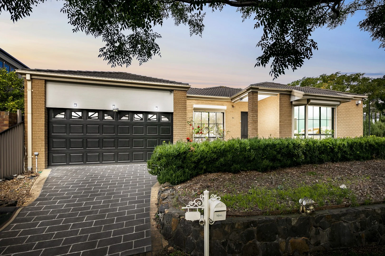 19 Wild Crescent, Roxburgh Park VIC 3064