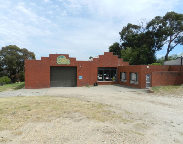 33 Princes Highway, Lucknow VIC 3875