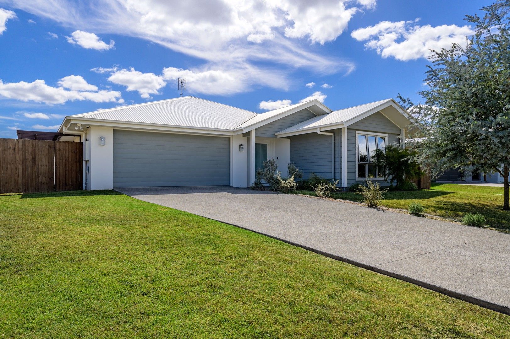 10 Hampton Court, Southside QLD 4570 | Domain