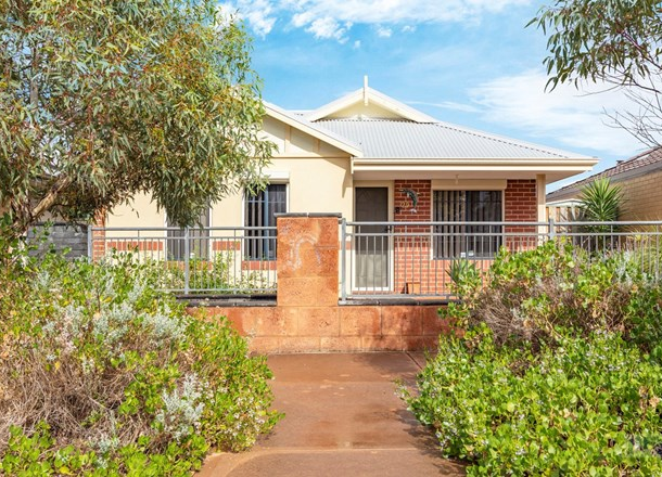 29 Bradshaw Crescent, Ellenbrook WA 6069