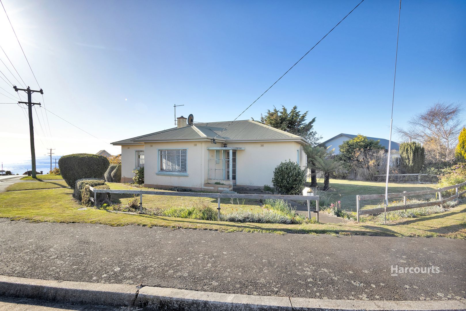 2 Ashwater Crescent, Penguin TAS 7316, Image 1