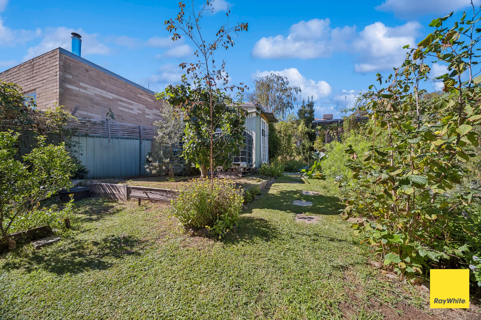 Additional image 16 of 6 Weatherall Street, California Gully VIC 3556