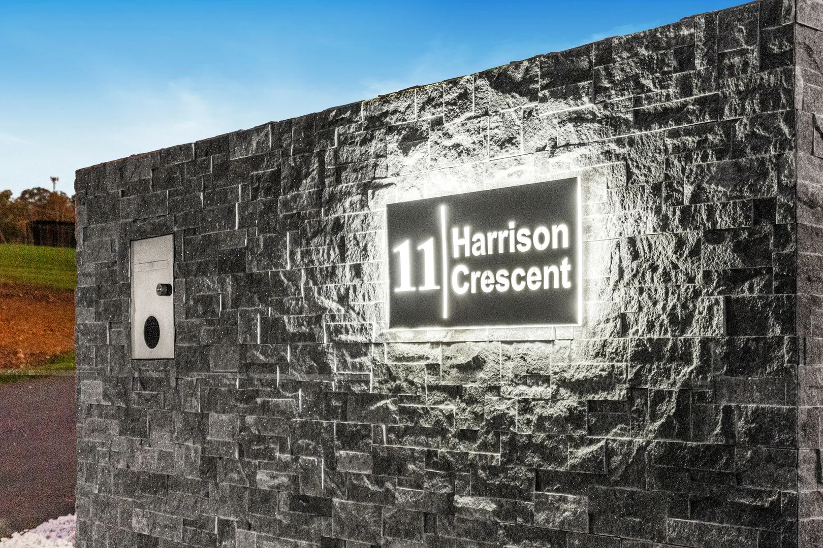 Additional image 2 of 11 Harrison Crescent, Ocean View QLD 4521