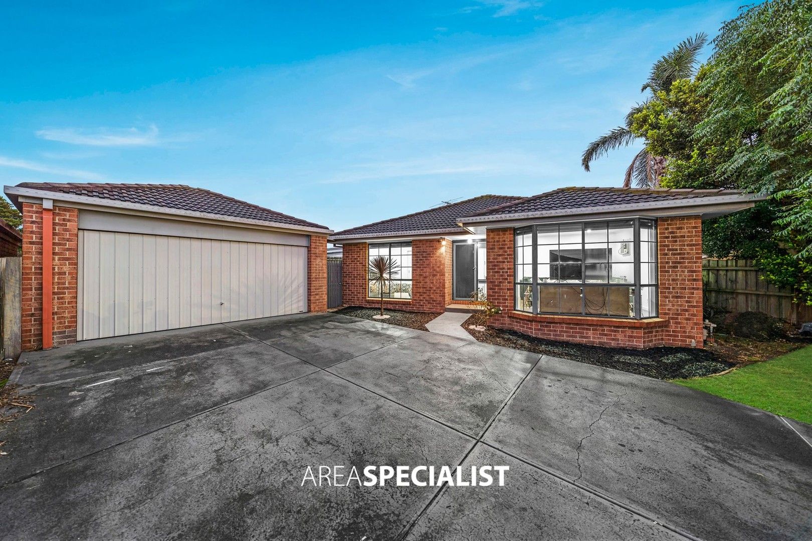 13 Cirrus Close, Hampton Park VIC 3976, Image 0