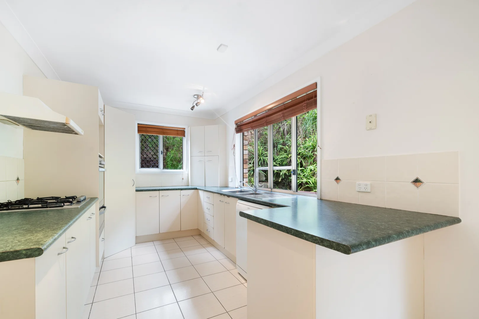 Additional image 2 of 35 Dane Court, Shailer Park QLD 4128