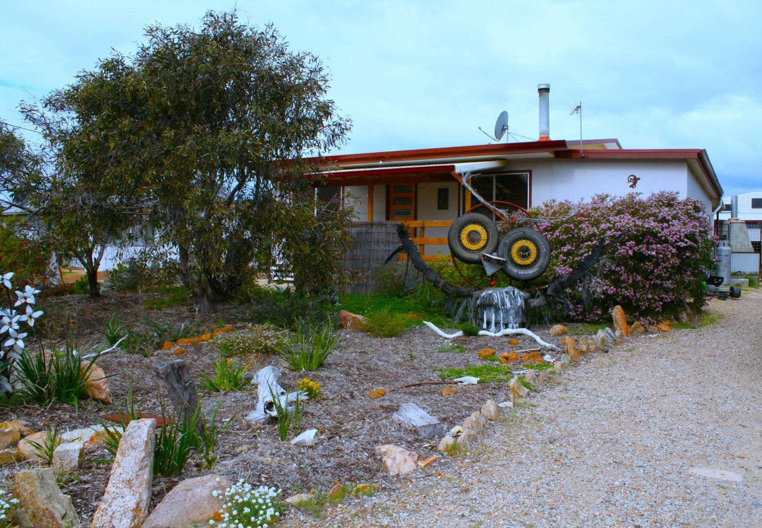 3 bedrooms House in 28 Dawn St HOPETOUN WA, 6348