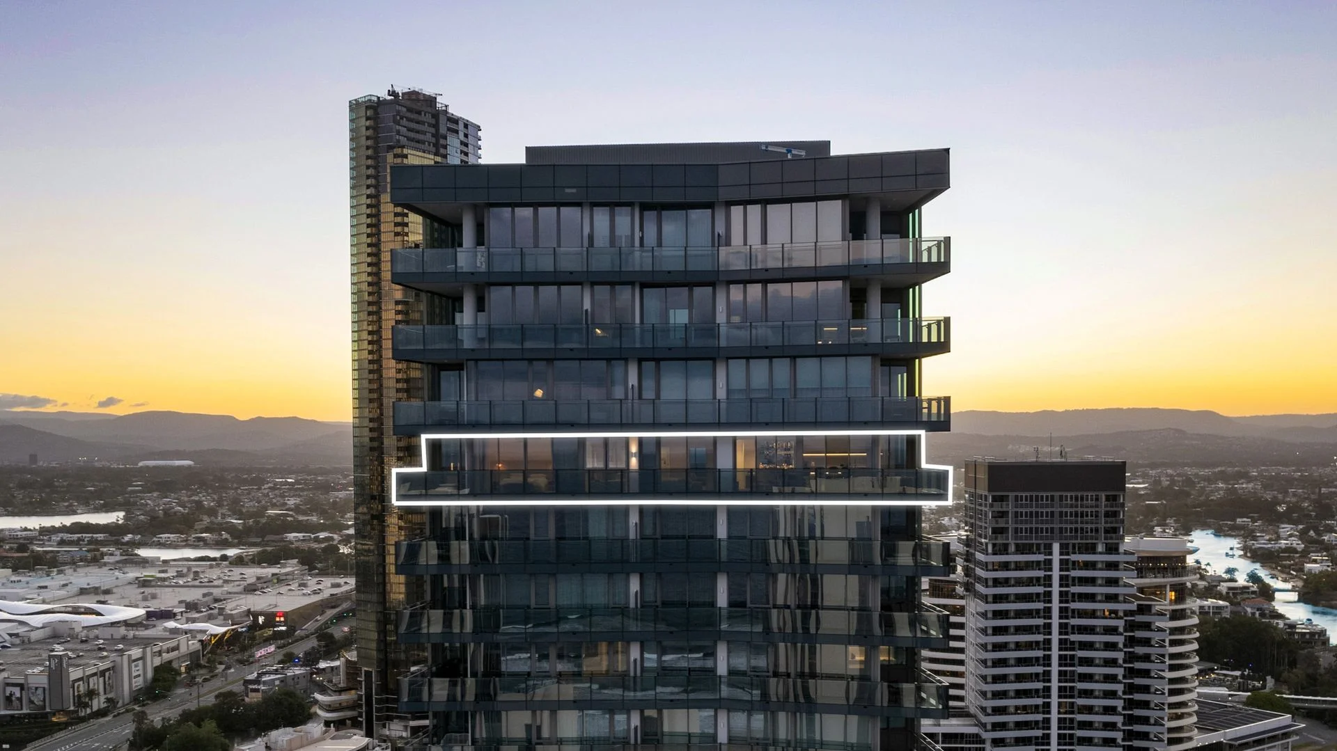 3201/12 Philip Avenue, Broadbeach QLD 4218