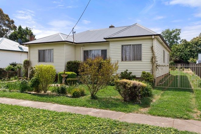 Picture of 6 Crown Street, CROOKWELL NSW 2583