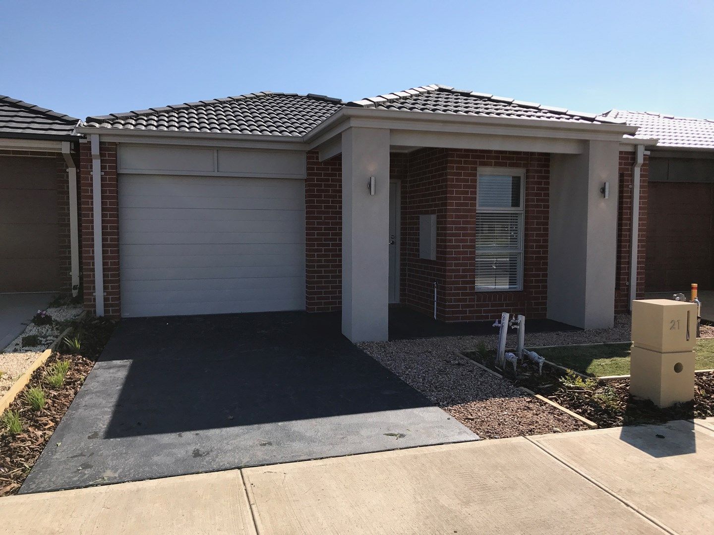 21 Marrone Boulevard, Cranbourne East VIC 3977, Image 0