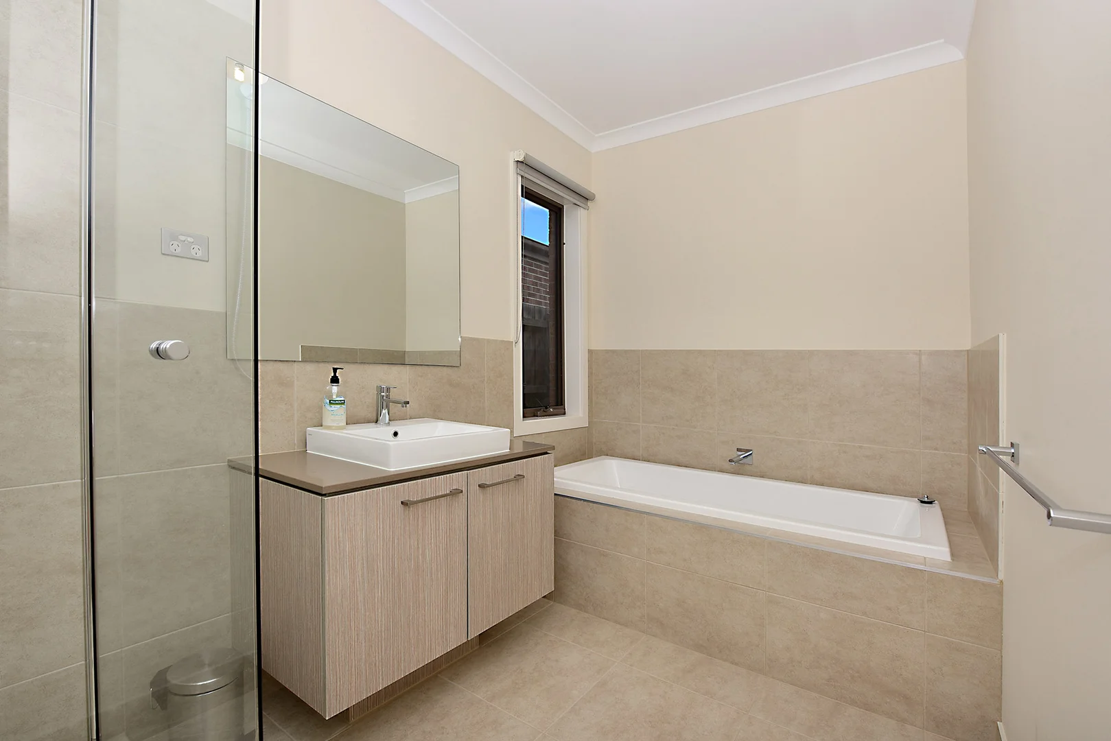 Additional image 8 of 12 Snowdrop Drive, Keysborough VIC 3173