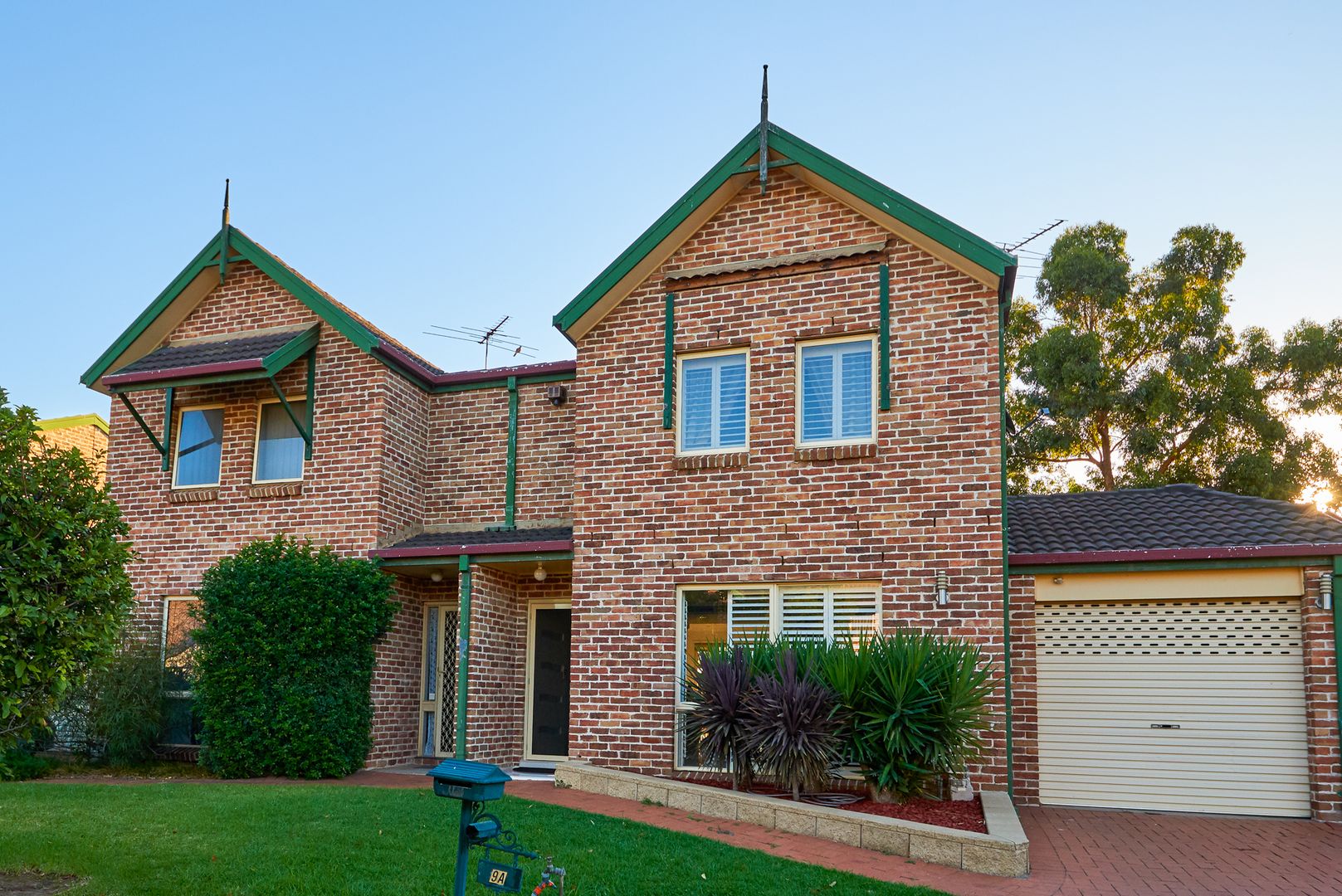 9A Wellwood Avenue, Moorebank NSW 2170