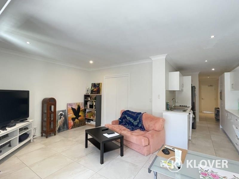 4/4 Bayview Terrace, Deception Bay QLD 4508, Image 2