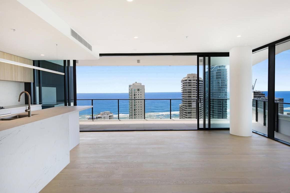 228/25 Woodroffe Avenue Main Beach 4217 - Image 3