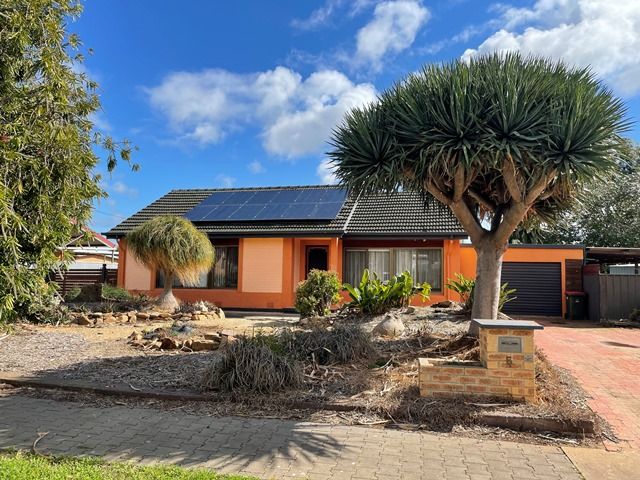 3 bedrooms House in 5 Ashton Road DAVOREN PARK SA, 5113