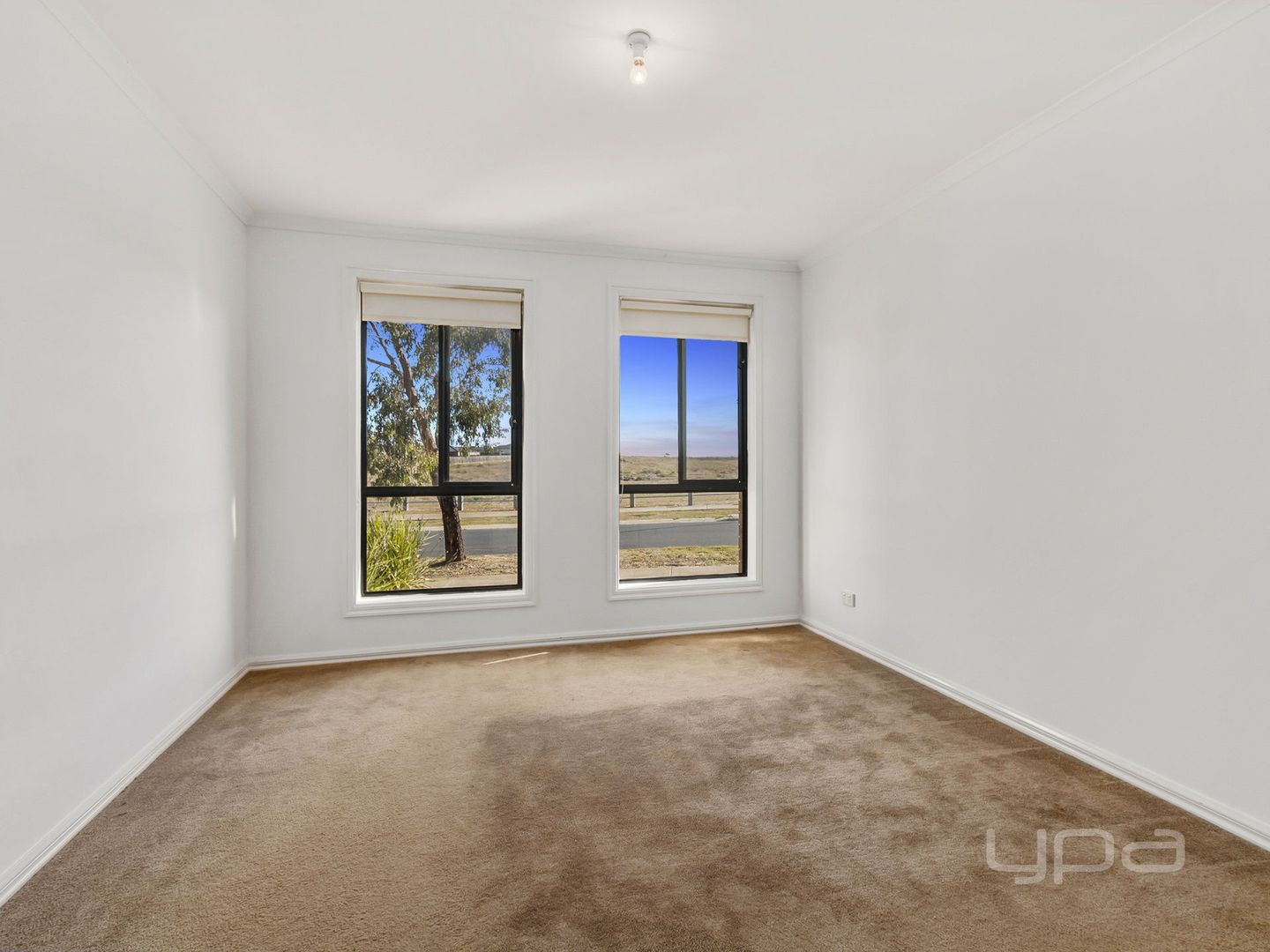 76 Black Knight Way, Kurunjang VIC 3337, Image 2