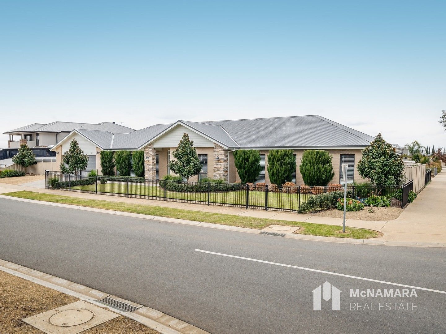 2 Pertobe Drive, Kialla VIC 3631 Domain
