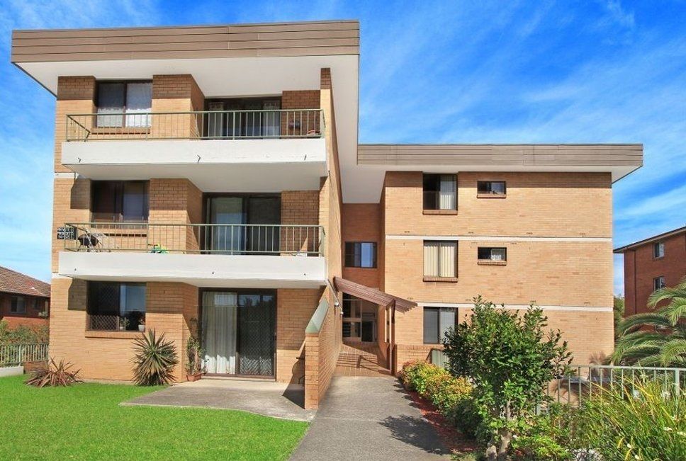 2 bedrooms Apartment / Unit / Flat in 6/50-52 Keira Street WOLLONGONG NSW, 2500