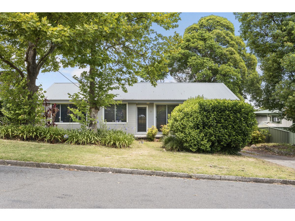 3 Creswell Avenue, Charlestown NSW 2290 House For Rent Domain