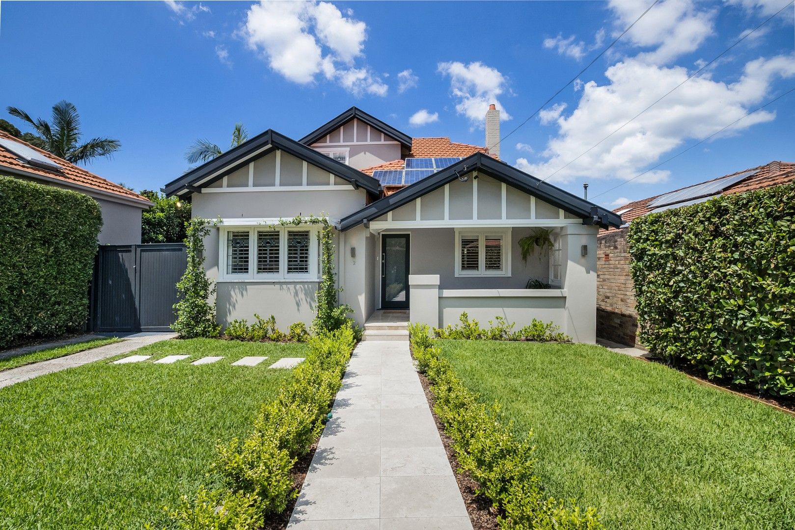 5 bedrooms House in 2 Edna Street WILLOUGHBY NSW, 2068