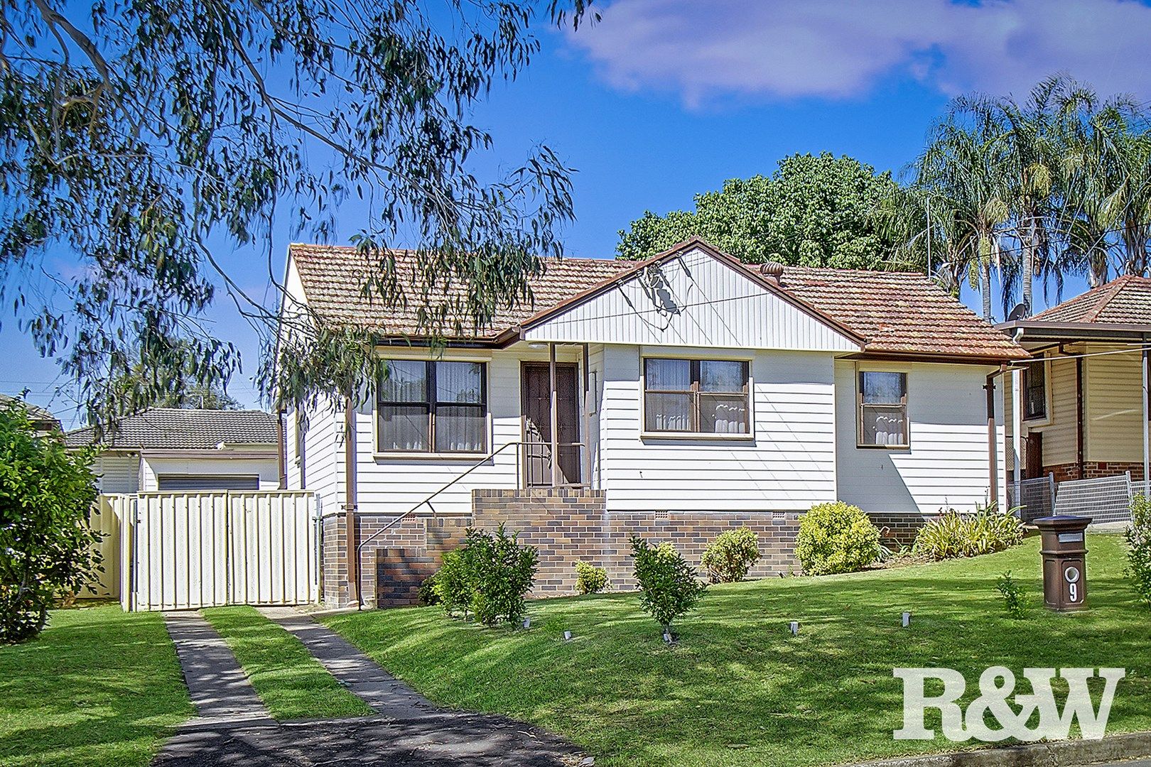 3 bedrooms House in 9 Nella Dan Avenue TREGEAR NSW, 2770