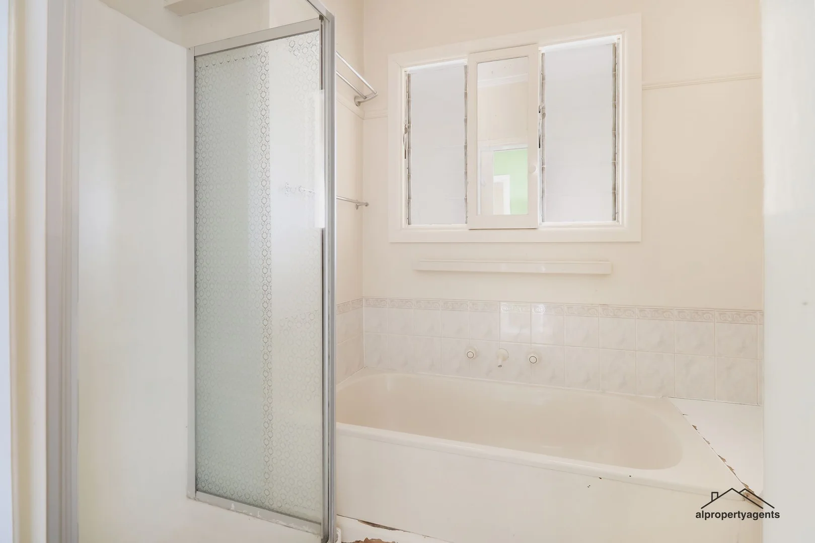 Additional image 7 of 33 Wavell Street, Horsham VIC 3400