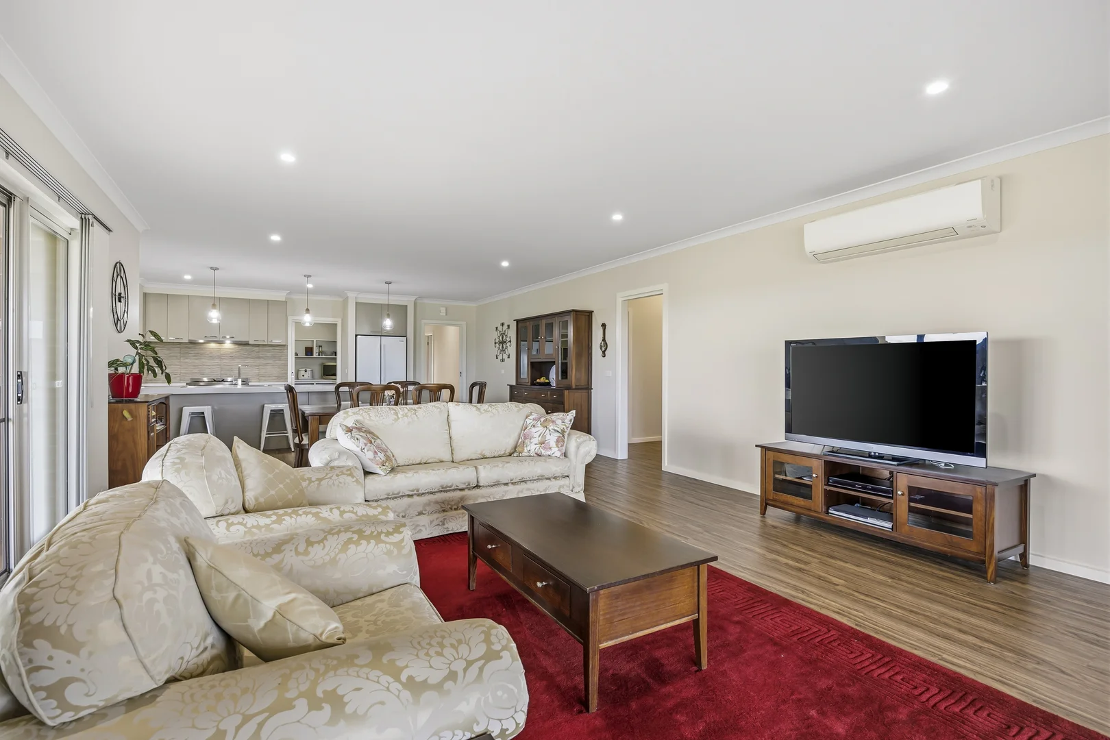 Additional image 11 of 13 Valley View Court, Sebastopol VIC 3356