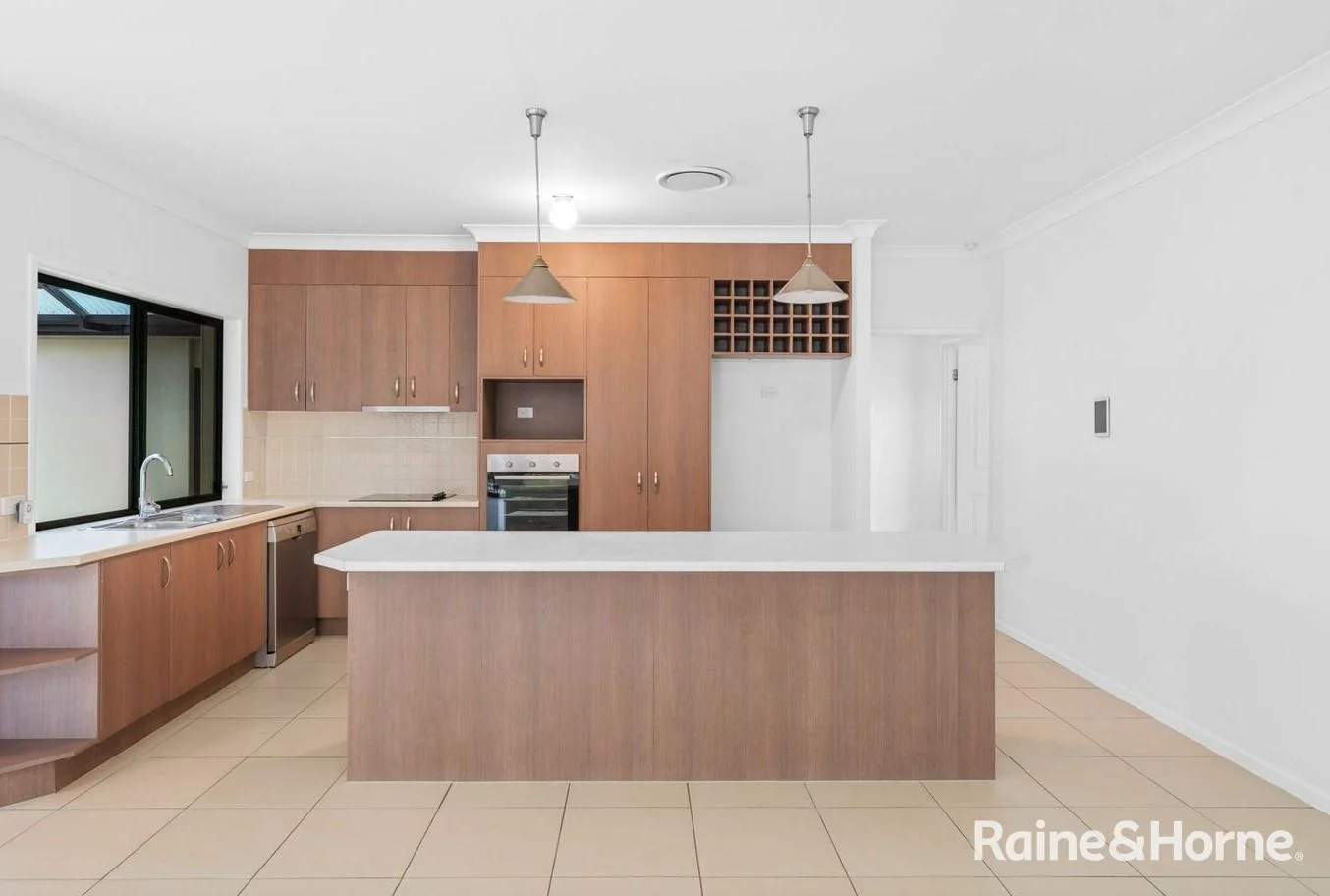 Additional image 4 of 6 Ebony Crescent, Redland Bay QLD 4165