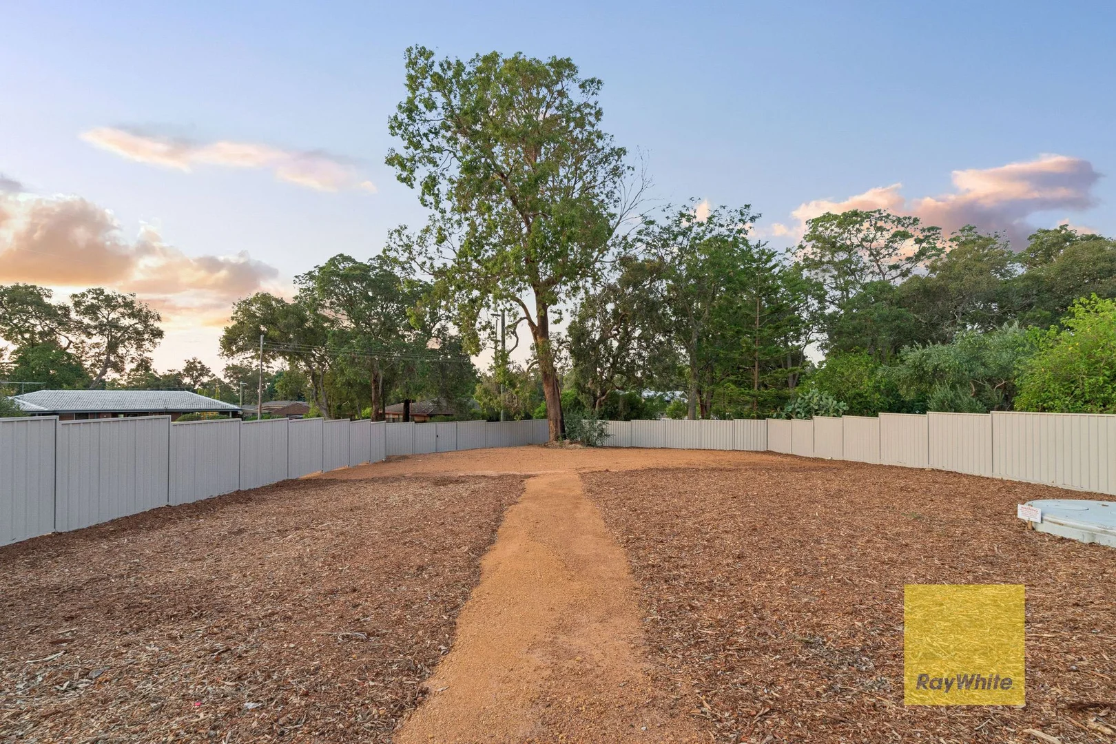 Additional image 28 of 5 - 5A Sampson Close, Kalamunda WA 6076