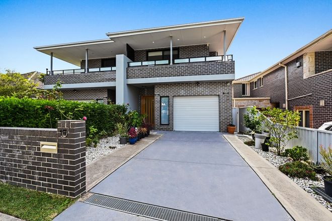 Picture of 15 Fairview Street, ARNCLIFFE NSW 2205