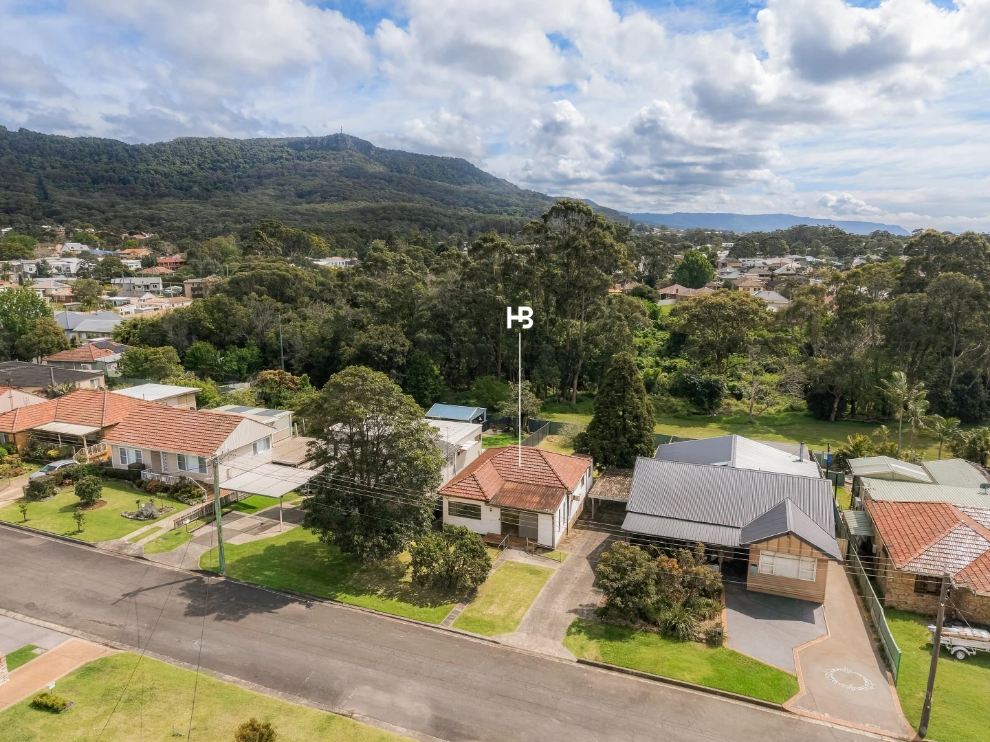 8 Winton Place, Fairy Meadow NSW 2519 | Domain