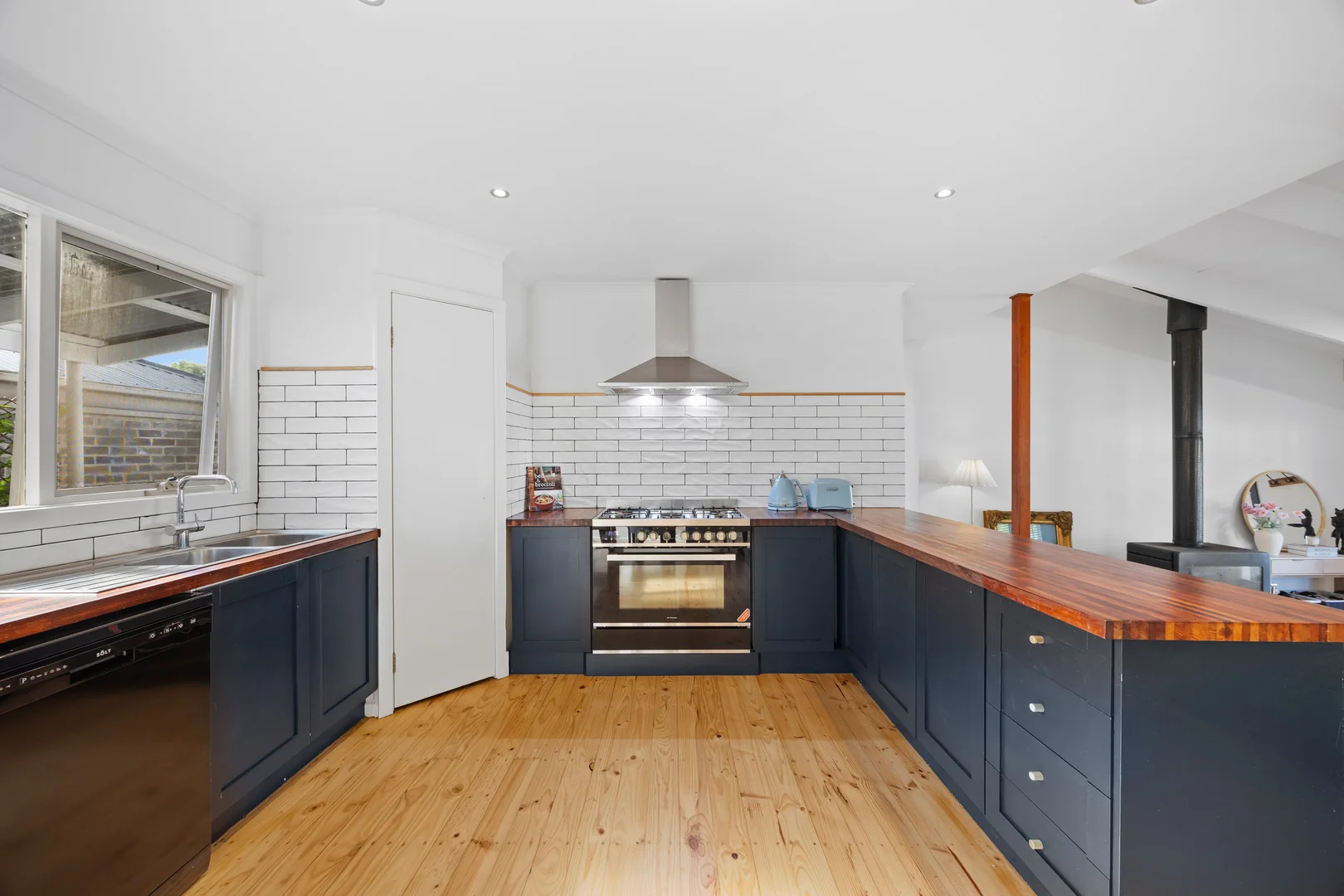 Additional image 5 of 23 Walsh Street, Ballan VIC 3342